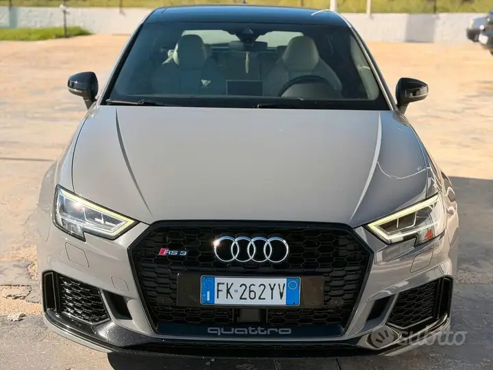 Audi Rs3 2017 photo 2