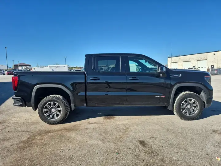 GMC Sierra 1500 2025 photo 4
