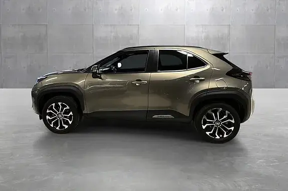 Toyota Yaris Cross 2025 photo 2