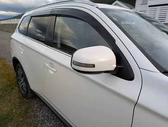Mitsubishi Outlander 2014 photo 5