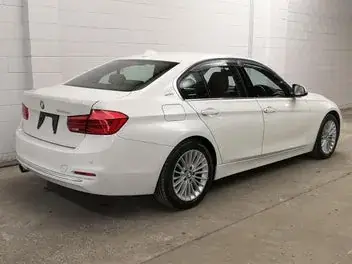 BMW 330E 2017 photo 3