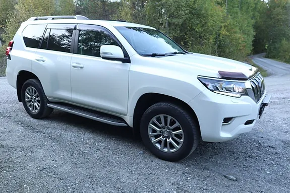 Toyota Land Cruiser 2019 photo 3