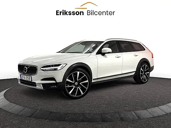 Volvo V90 Cross Country