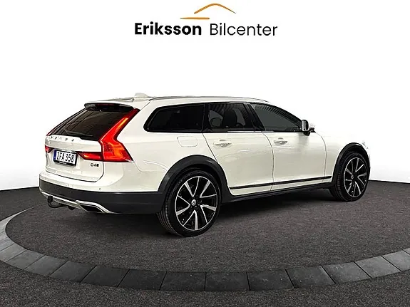 Volvo V90 Cross Country 2018 photo 5