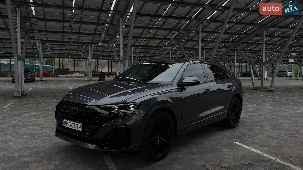 Audi Q8