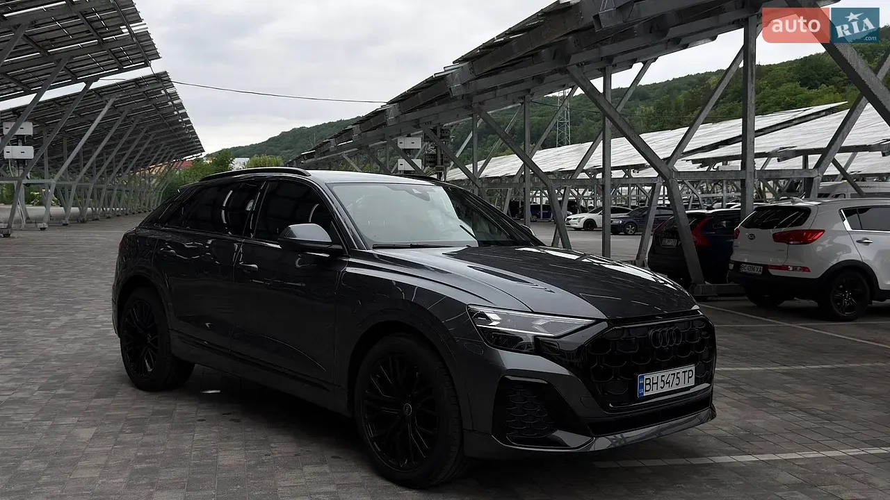 Audi Q8 2024 photo 2