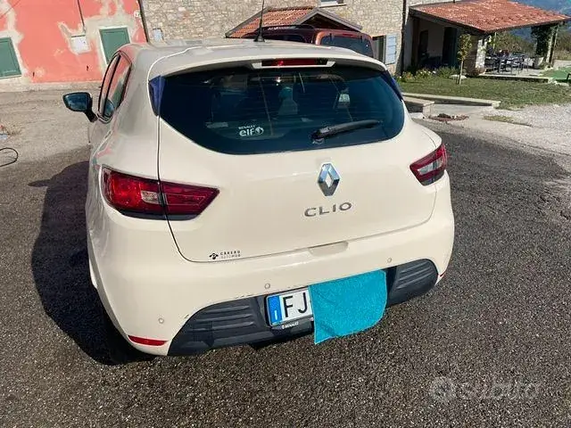 Renault Clio 2017 photo 4