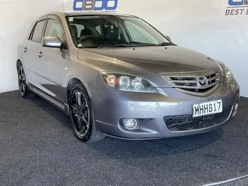 Mazda Axela 2005 photo 2