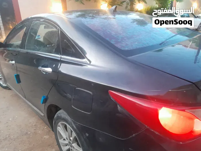 Hyundai Sonata 2011 photo 4