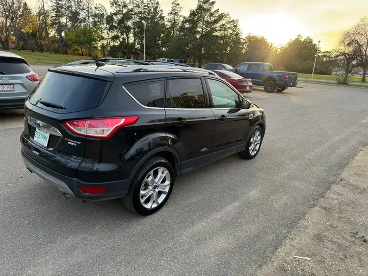 Ford Escape 2015 photo 4