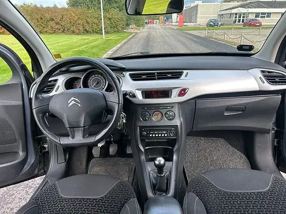 Citroen C3 2010 photo 5