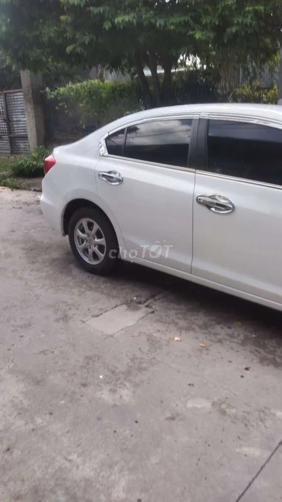 Honda Civic 2015 photo 3