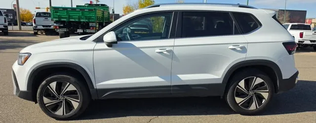 Volkswagen Taos 2025 photo 2