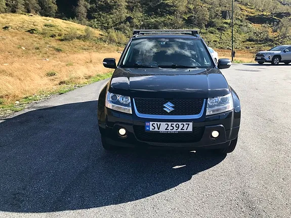 Suzuki Grand Vitara 2012 photo 4
