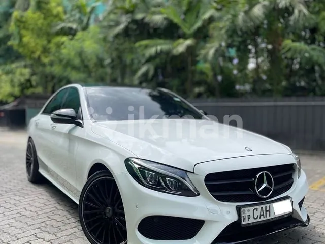 Mercedes-Benz C200