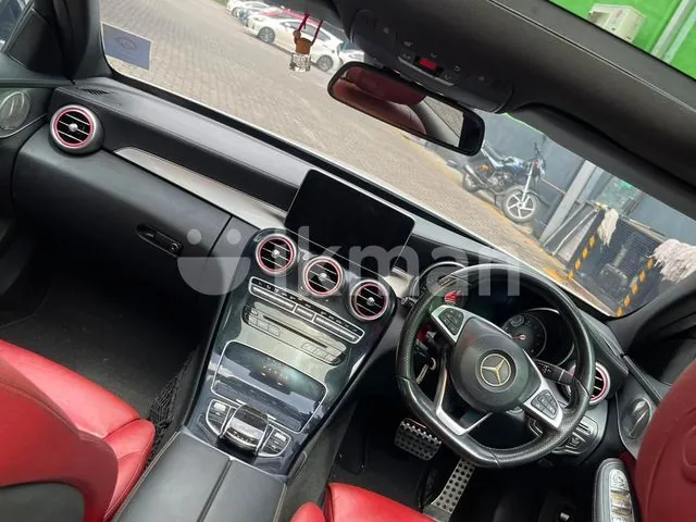 Mercedes-Benz C200 2015 photo 3