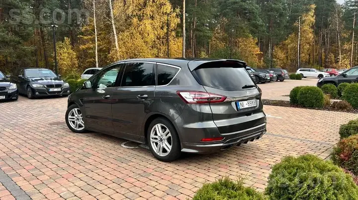 Ford S-Max 2016 photo 4