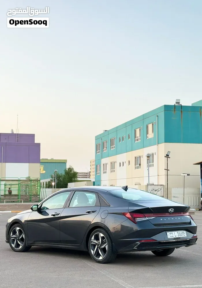 Hyundai Elantra 2023 photo 4