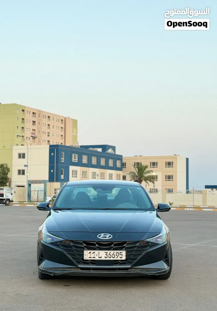 Hyundai Elantra 2023 photo 2