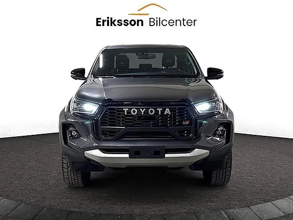 Toyota Hilux 2025 photo 3