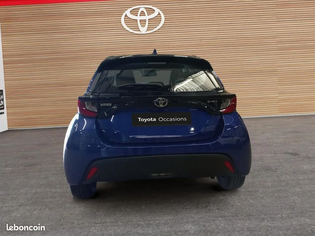 Toyota Yaris 2024 photo 4