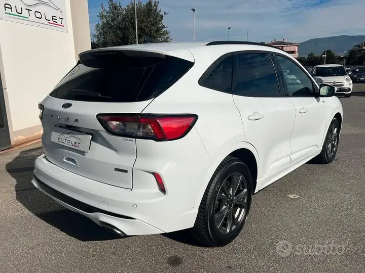 Ford Kuga 2023 photo 5