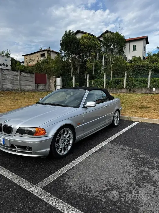 BMW 325I