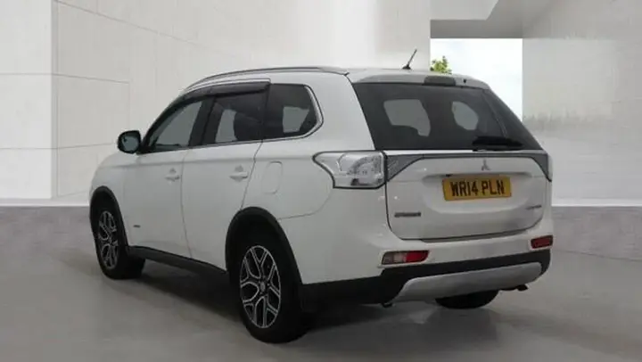 Mitsubishi Outlander 2014 photo 3