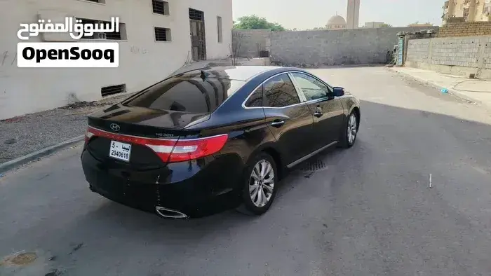 Hyundai Azera
