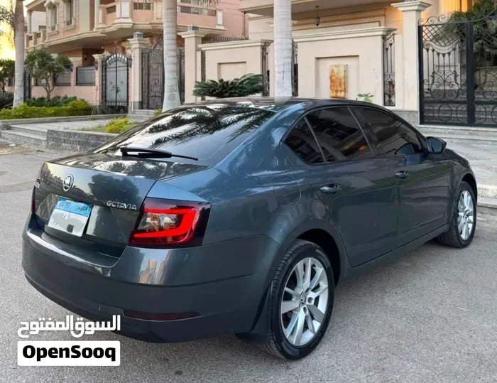 Skoda Octavia 2018 photo 4