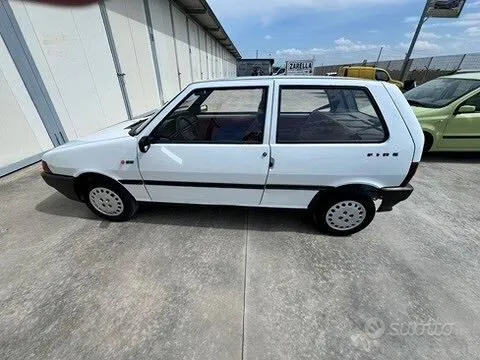 Fiat Uno 1992 photo 4