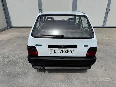 Fiat Uno 1992 photo 3
