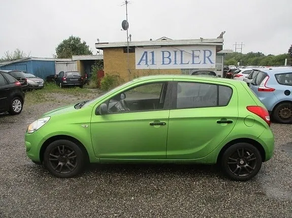 Hyundai I20
