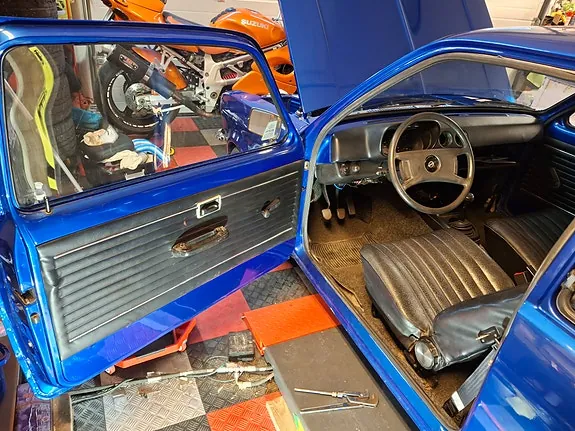 Opel Kadett 1976 photo 4