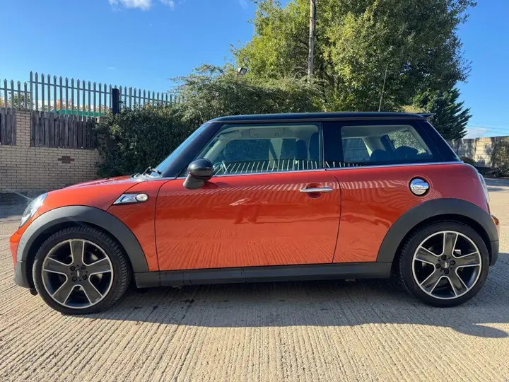 Mini Cooper Sd 2013 photo 2