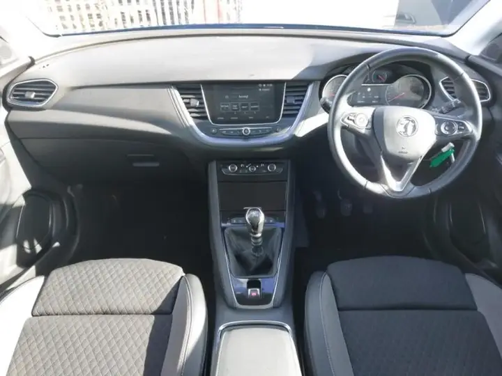 Vauxhall Grandland X 2020 photo 3