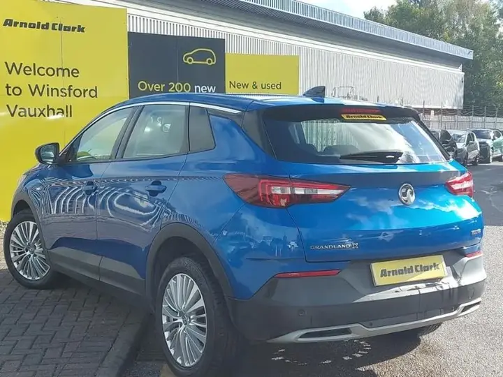 Vauxhall Grandland X 2020 photo 2
