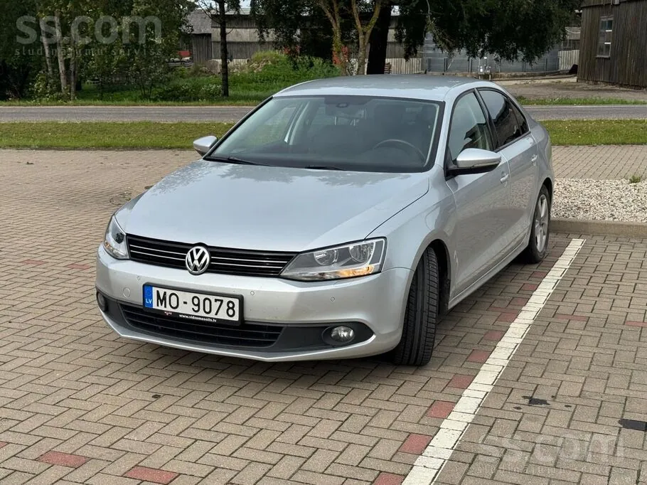Volkswagen Jetta 2014 photo 4
