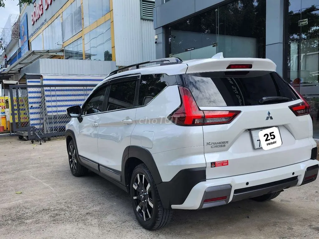 Mitsubishi Xpander Cross 2026 photo 4