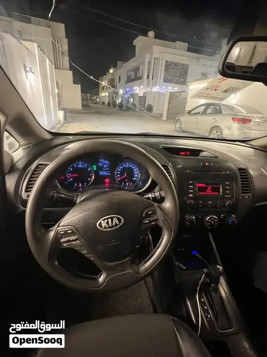 Kia Cerato 2012 photo 2