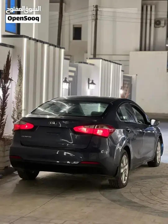 Kia Cerato 2012 photo 4