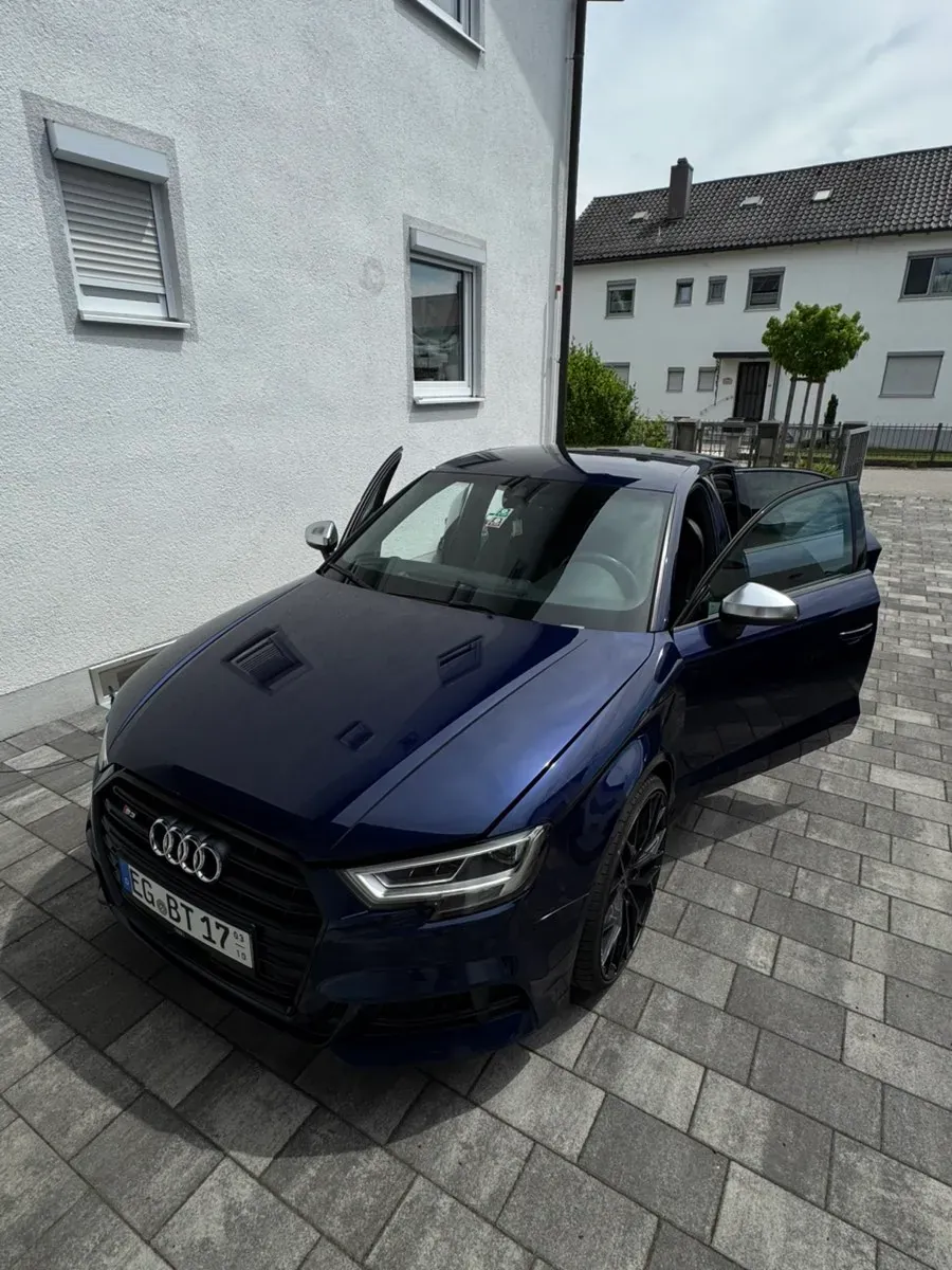 Audi A3 2017 photo 2