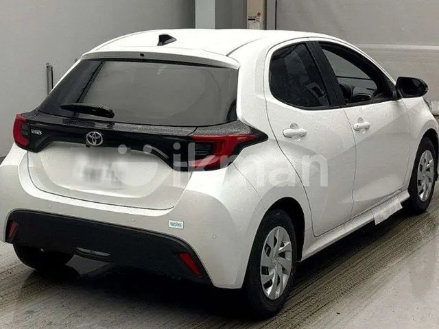 Toyota Yaris 2026 photo 2