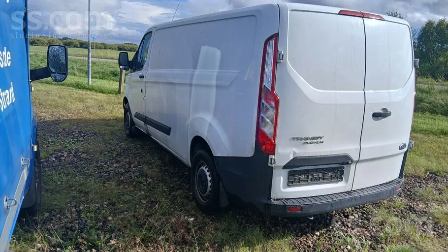 Ford Transit 2023 photo 4