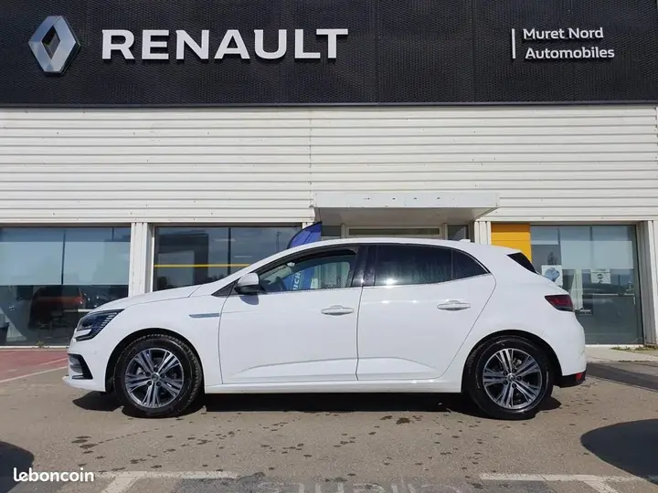 Renault Megane 2023 photo 2