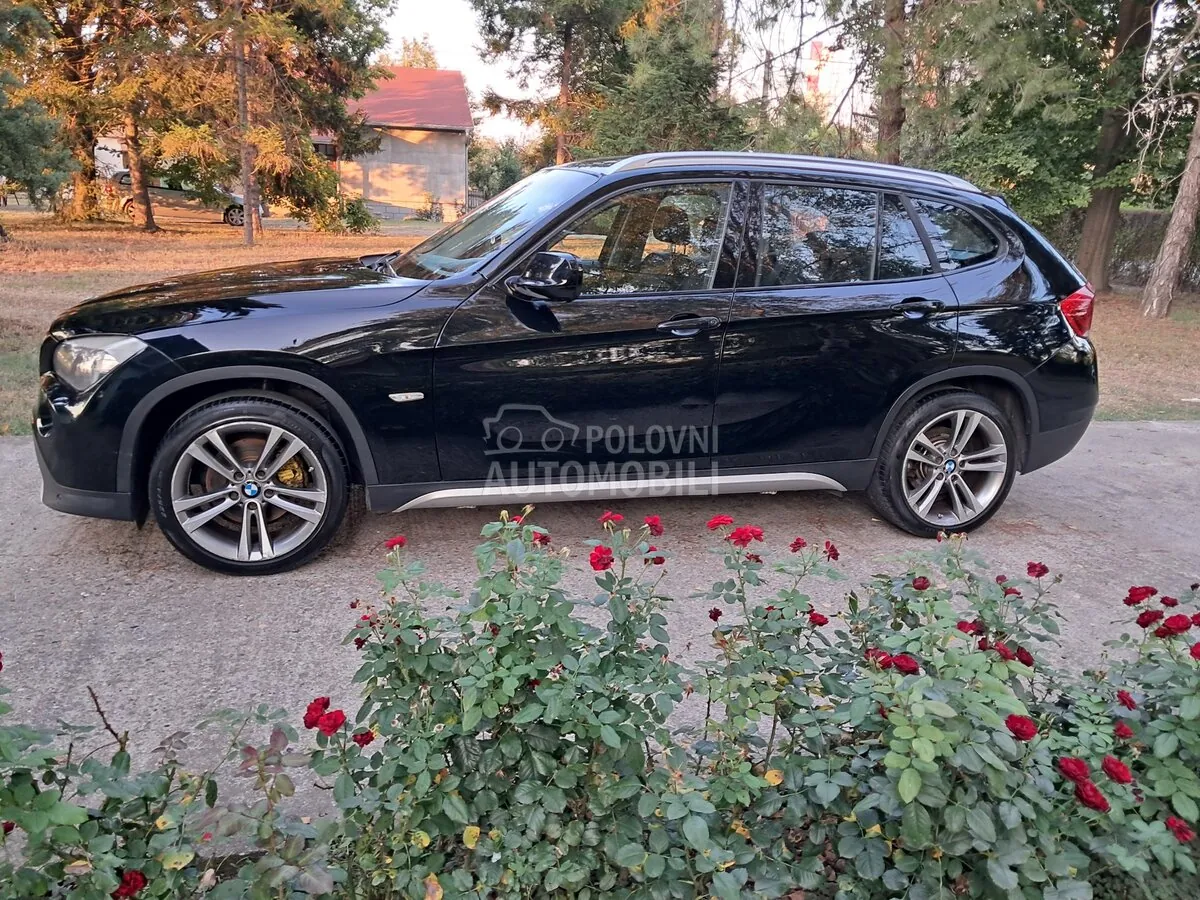 BMW X1 2011 photo 2