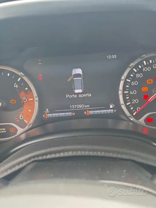 Jeep Renegade 2015 photo 5