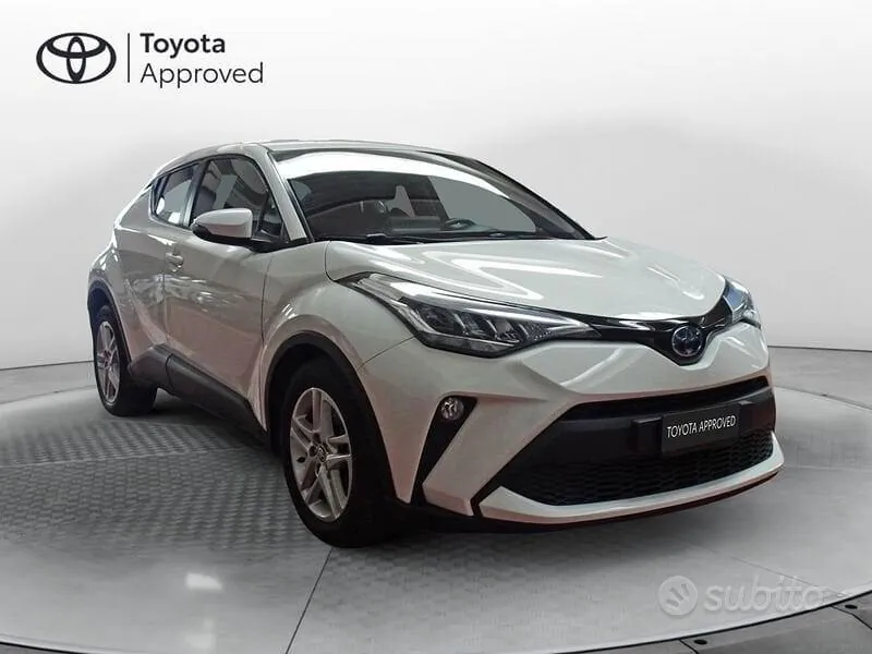 Toyota C-Hr 2023 photo 3