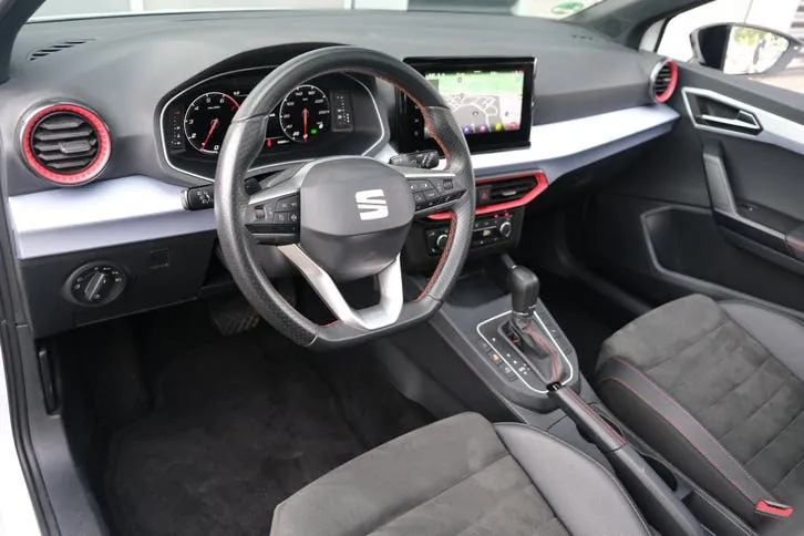 Seat Ibiza 2023 photo 3