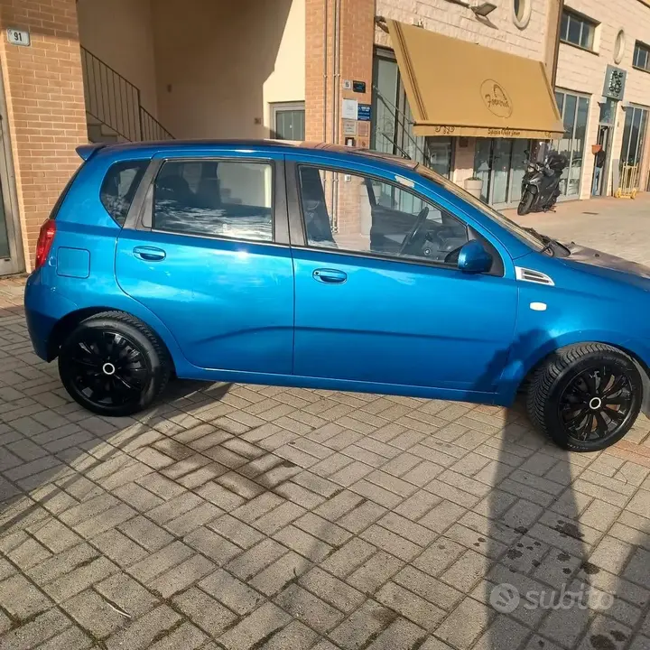 Chevrolet Aveo 2008 photo 4